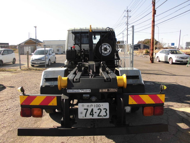 UDトラックス（日産） コンドル 増トン コンテナ専用車 BDG-LK36C(101931) 7枚目