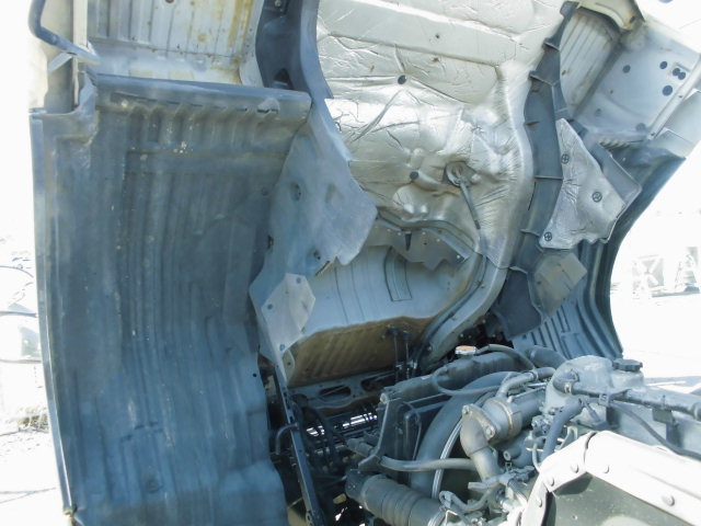 UDトラックス（日産） コンドル 増トン コンテナ専用車 BDG-LK36C(101931) 17枚目