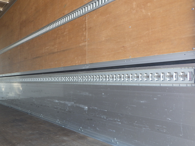 いすゞ フォワード 中型 ウィング 2RG-FRR90T2(101934) 13枚目