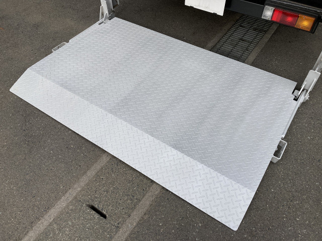 日産自動車 アトラス 小型 バン 2RG-FEAVW(101932) 6枚目