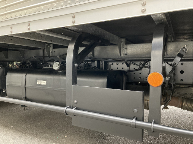 三菱ふそう キャンター 小型 バン TPG-FEB50(101933) 12枚目