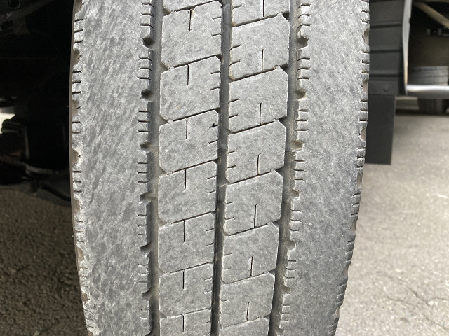 三菱ふそう キャンター 小型 バン TPG-FEB50(101933) 14枚目