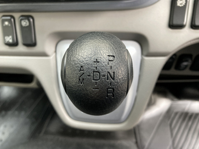 日産自動車 アトラス 小型 バン 2RG-FEAVW(101932) 18枚目