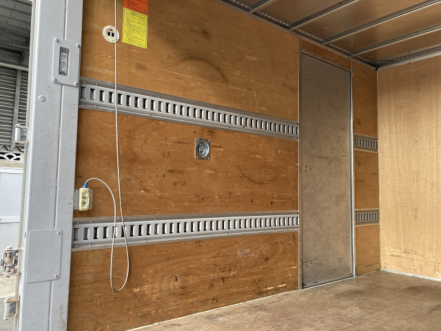 日産自動車 アトラス 小型 バン 2RG-FEAVW(101932) 22枚目