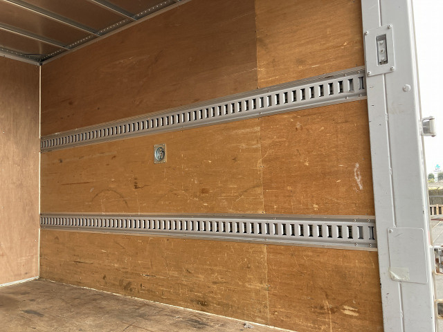 日産自動車 アトラス 小型 バン 2RG-FEAVW(101932) 23枚目