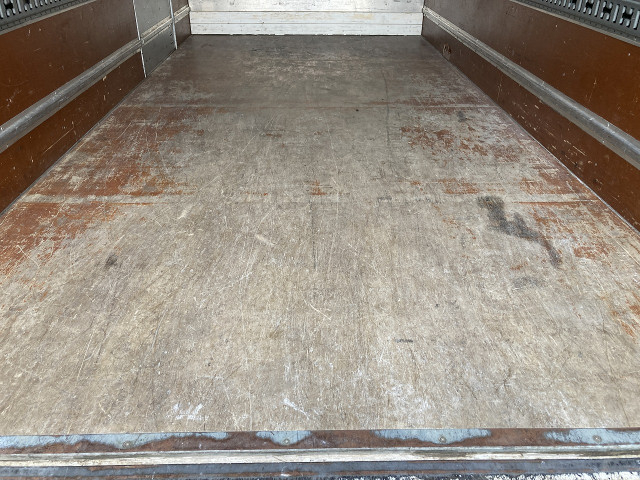 三菱ふそう キャンター 小型 バン TPG-FEB50(101933) 25枚目