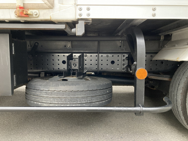 三菱ふそう キャンター 小型 バン TPG-FEB50(101933) 32枚目