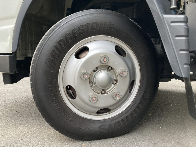 三菱ふそう キャンター 小型 バン TPG-FEB50(101933) 33枚目