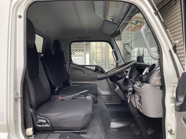 三菱ふそう キャンター 小型 バン TPG-FEB50(101933) 36枚目