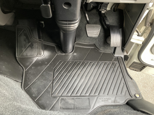 日産自動車 アトラス 小型 バン 2RG-FEAVW(101932) 43枚目