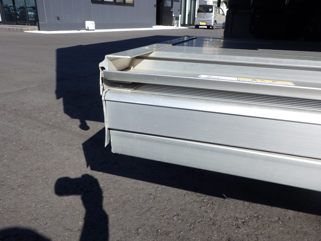 いすゞ フォワード 中型 ウィング 2RG-FRR90T2(101934) 22枚目