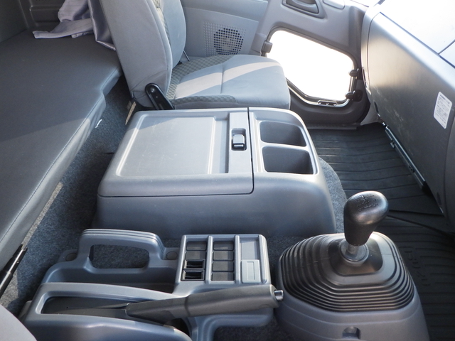 いすゞ フォワード 中型 ウィング 2RG-FRR90T2(101934) 45枚目