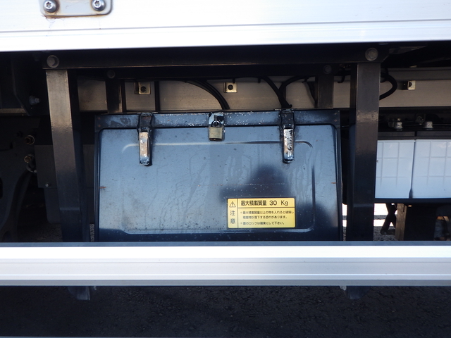 いすゞ フォワード 中型 ウィング 2RG-FRR90T2(101934) 49枚目