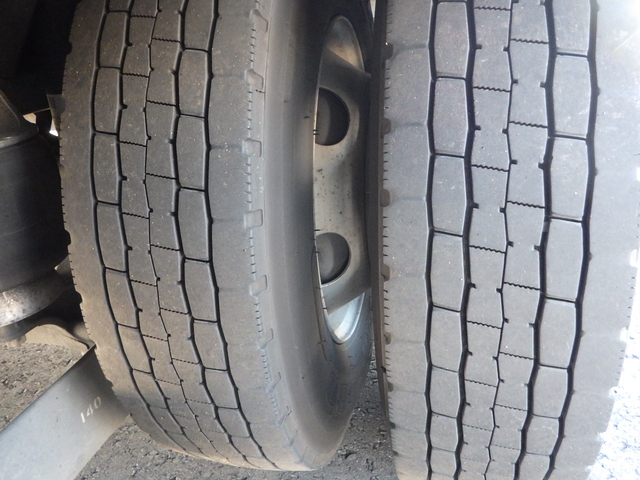 いすゞ フォワード 中型 ウィング 2RG-FRR90T2(101934) 56枚目