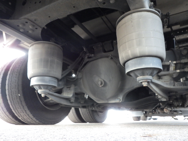 日野 プロフィア 大型 ウィング 2DG-FW1AHG(101935) 32枚目