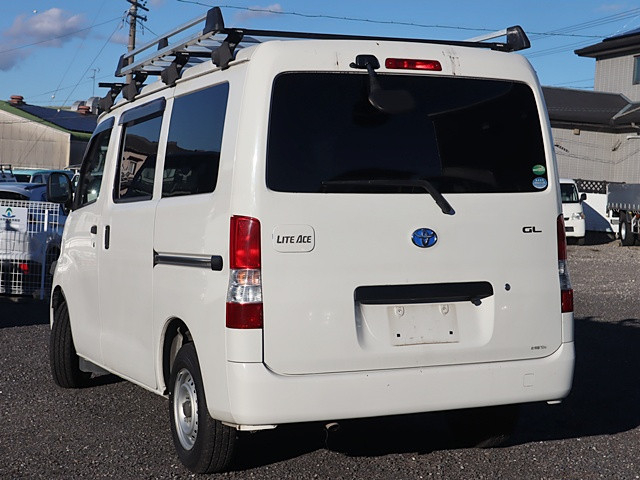 トヨタ ライトエース 小型 バン DBF-S402M(98354) 3枚目