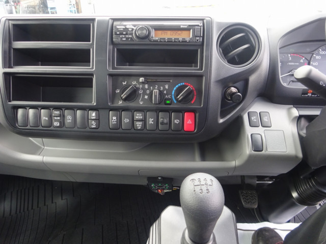Hino dutro Small Crane equipped trucks 2KG-XZU720M(93076) 40枚目