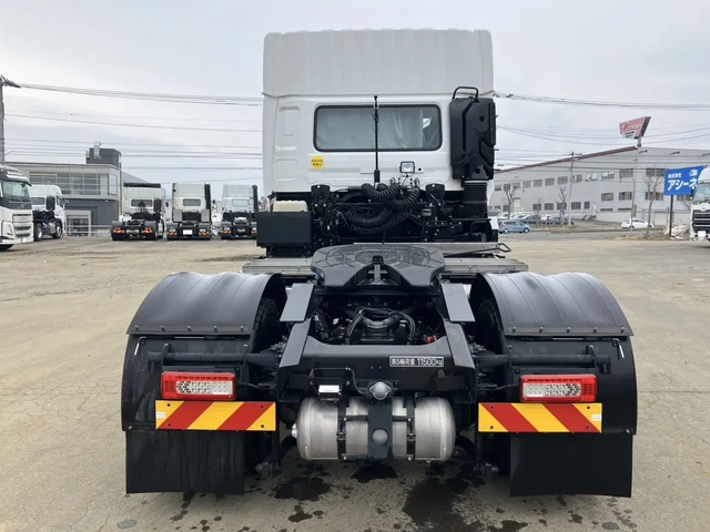 いすゞ ギガ 大型 トラクタ 2RG-EK5DAB(106845) 6枚目