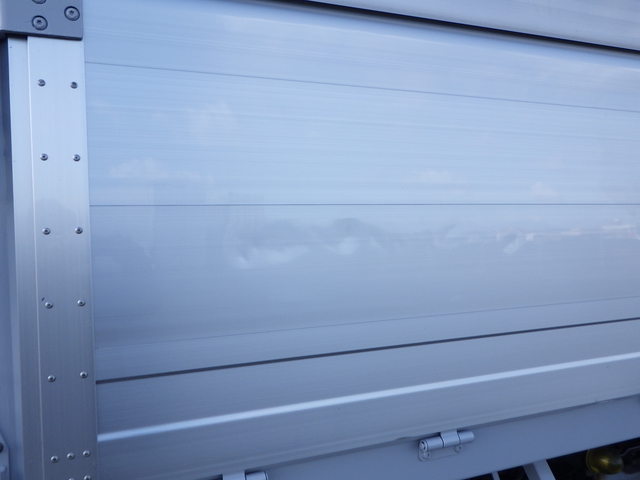 日野 プロフィア 大型 ウィング 2DG-FW1AHG(101937) 17枚目