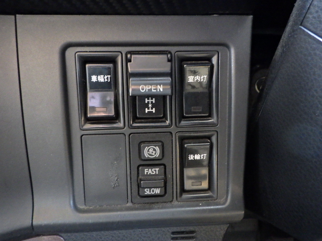 日野 プロフィア 大型 ウィング 2DG-FW1AHG(101937) 32枚目