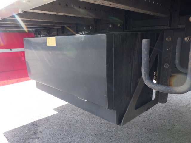 日野 プロフィア 大型 ウィング 2DG-FW1AHG(101937) 38枚目