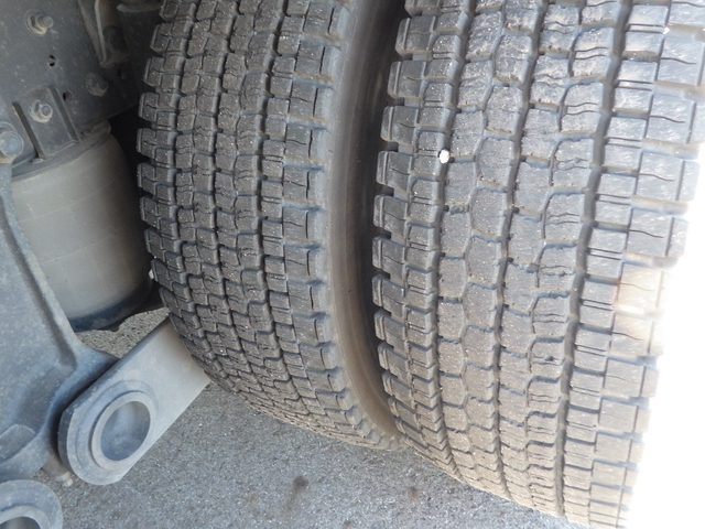 日野 プロフィア 大型 ウィング 2DG-FW1AHG(101937) 49枚目