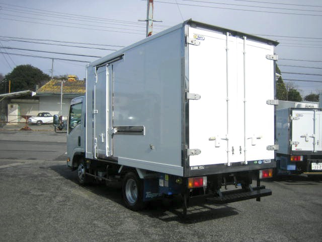 いすゞ エルフ 小型 冷蔵冷凍バン TPG-NLR85AN(101936) 4枚目