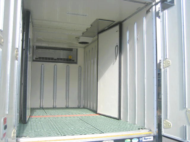 いすゞ エルフ 小型 冷蔵冷凍バン TPG-NLR85AN(101936) 7枚目