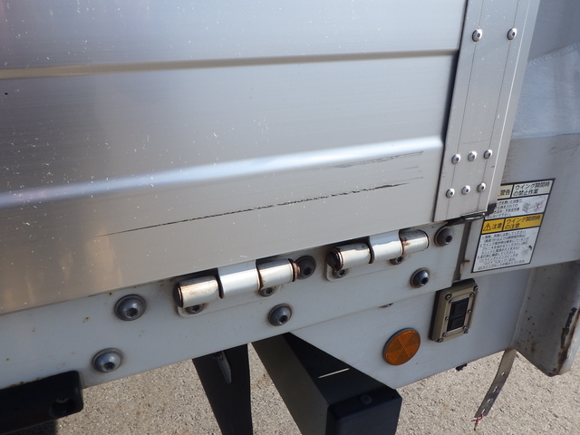 日野 プロフィア 大型 ウィング 2DG-FW1AHG(101938) 18枚目