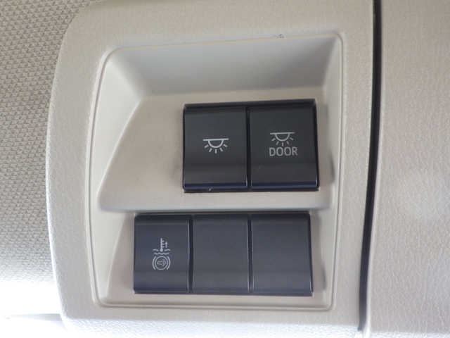 日野 プロフィア 大型 ウィング 2DG-FW1AHG(101938) 35枚目