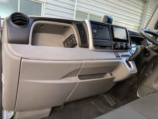 日産自動車 アトラス 小型 バン 2RG-FEAVW(101965) 21枚目