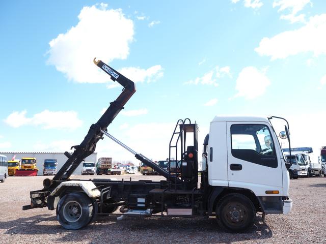 いすゞ フォワード 中型 コンテナ専用車 *********(101969) 18枚目