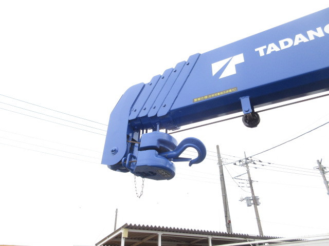 三菱ふそう キャンター 小型 平ボディ（クレーン付） 2PG-FEB80(101975) 18枚目