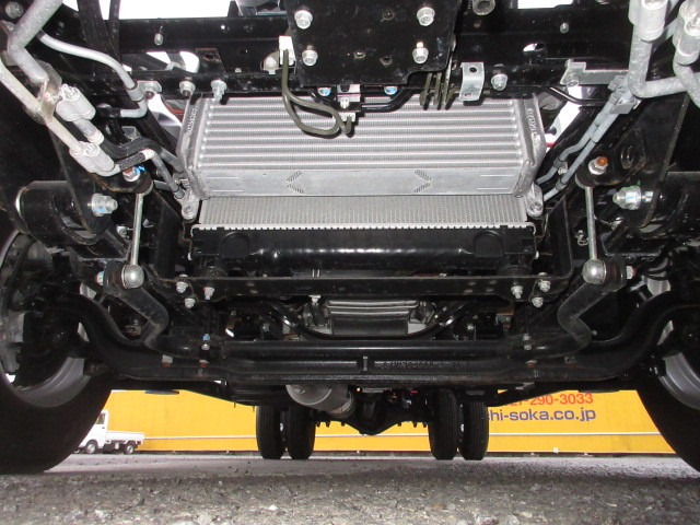 三菱ふそう キャンター 小型 平ボディ（クレーン付） 2PG-FEB80(101975) 36枚目