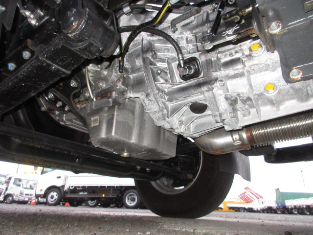 三菱ふそう キャンター 小型 平ボディ（クレーン付） 2PG-FEB80(101975) 39枚目