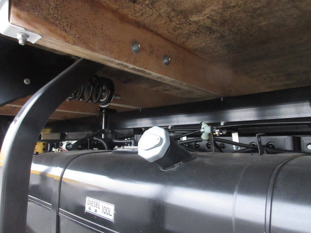 三菱ふそう キャンター 小型 平ボディ（クレーン付） 2PG-FEB80(101975) 46枚目