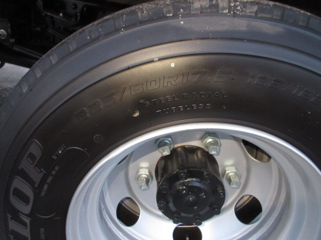 三菱ふそう キャンター 小型 平ボディ（クレーン付） 2PG-FEB80(101975) 48枚目