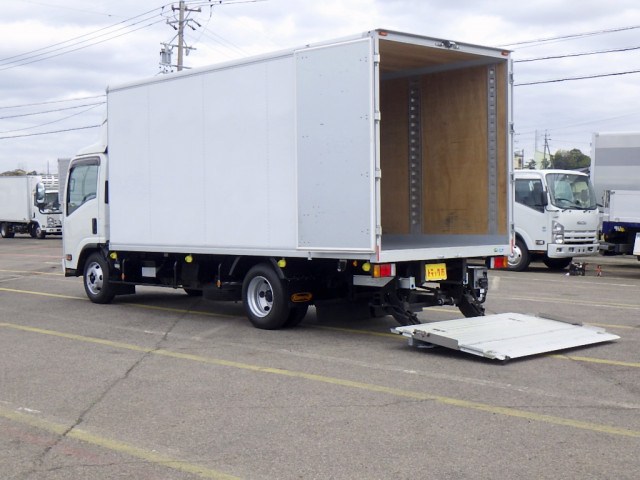 Isuzu elf Small Box body 2RG-NPR88AN(101983) 28枚目