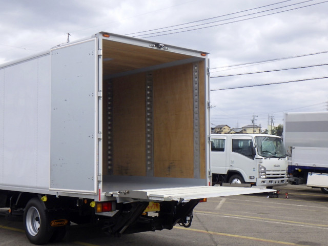 Isuzu elf Small Box body 2RG-NPR88AN(101983) 29枚目