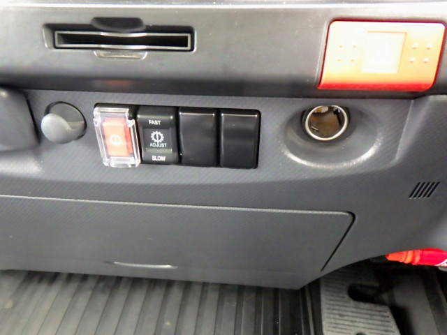 Isuzu elf Small Box body 2RG-NPR88AN(101983) 46枚目