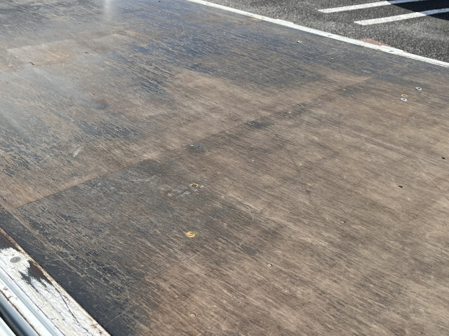 三菱ふそう キャンター 小型 平ボディ 2TG-FBA00(101988) 10枚目