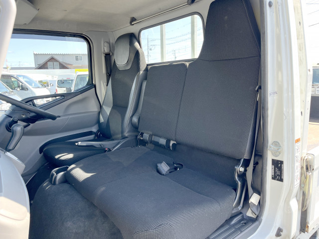 三菱ふそう キャンター 小型 平ボディ 2TG-FBA00(101988) 14枚目