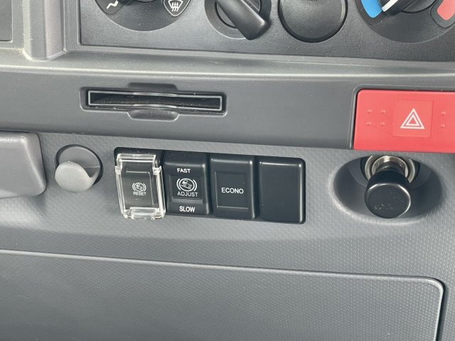 Isuzu elf Small Flat body 2RG-NPR88AR(101987) 23枚目