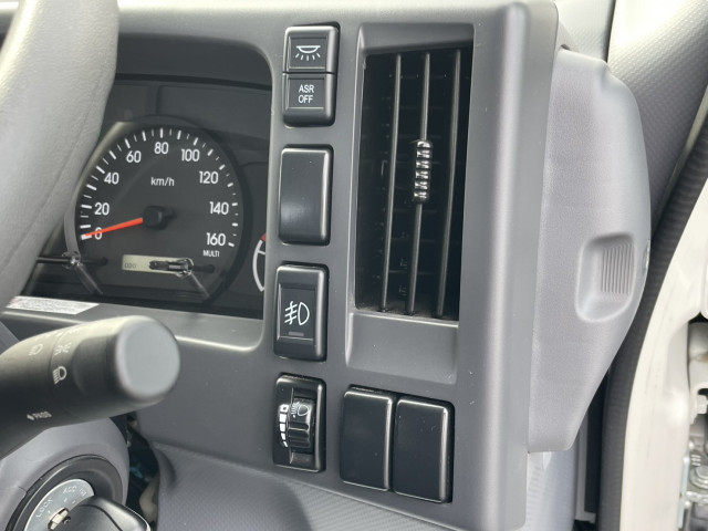 Isuzu elf Small Flat body 2RG-NPR88AR(101987) 27枚目