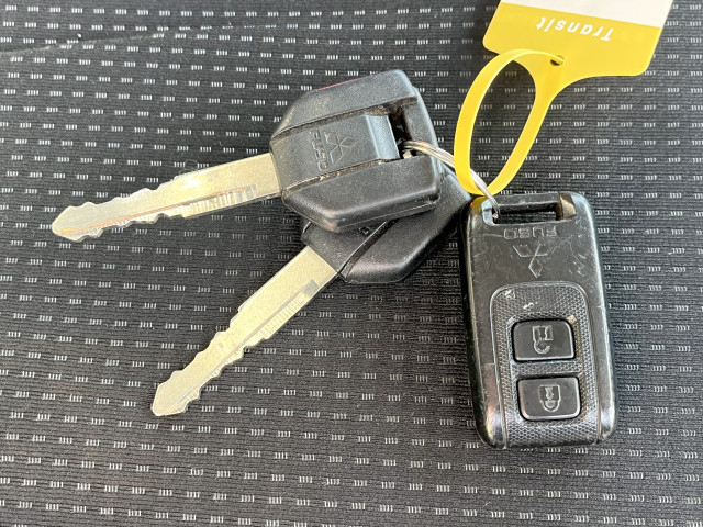 三菱ふそう キャンター 小型 平ボディ 2TG-FBA00(101988) 25枚目