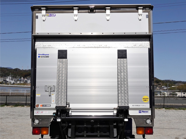 Isuzu forward 6studs large Box body 2RG-FSR90S2(101989) 9枚目