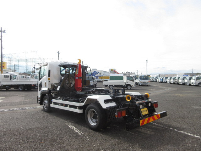 Isuzu forward Middle Arm roll trucks 2RG-FRR90S2(101991) 3枚目