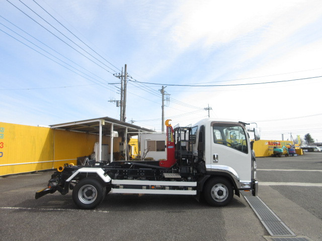 Isuzu forward Middle Arm roll trucks 2RG-FRR90S2(101991) 6枚目