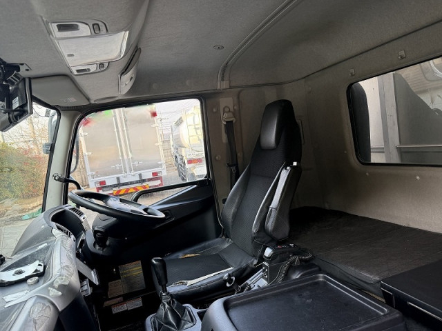 三菱ふそう ファイター 中型 ウィング 2KG-FK65F(101990) 27枚目