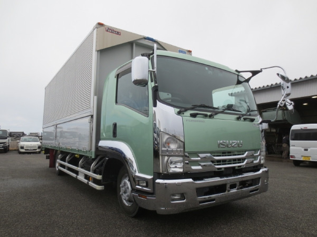Isuzu forward Middle Wing body 2RG-FRR90T2(101992) 2枚目